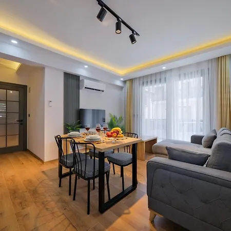 Light Apartment *